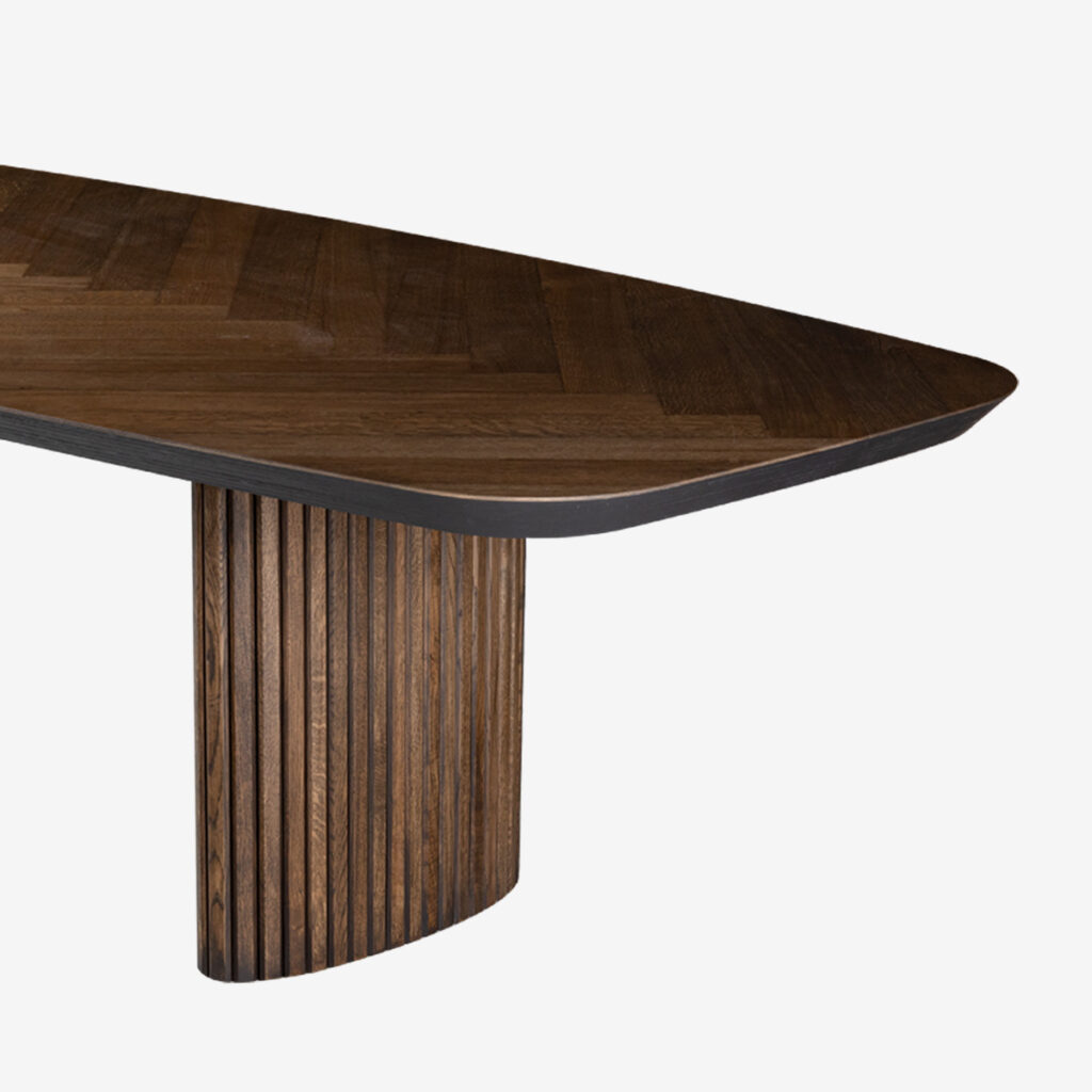 Monk Lattuh oval PMP Furniture